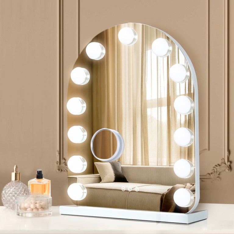 yezi makeup mirror white