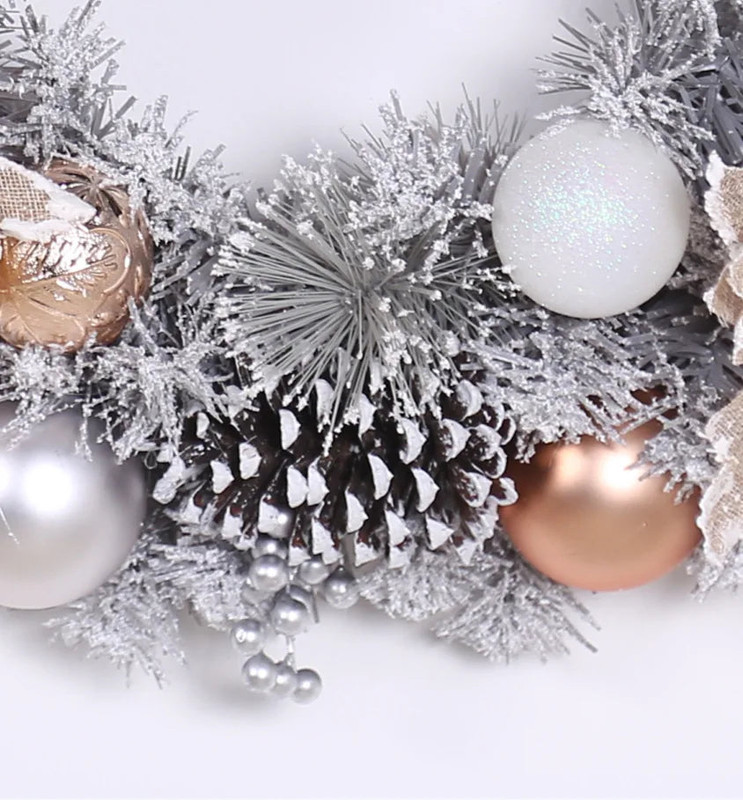 pine cone christmas wreath home decoration