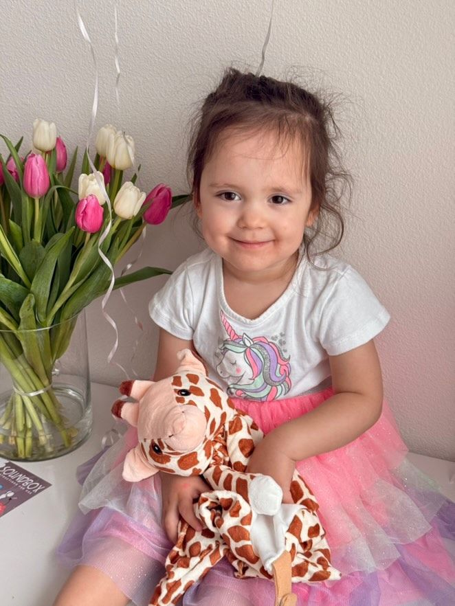 aria the giraffe white noise & lullaby comforter aria the giraffe white noise & lullaby comforter
