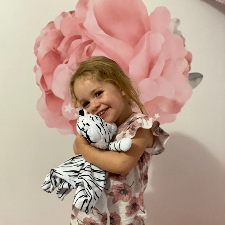delly the white tiger white noise & lullaby comforter delly the white tiger white noise & lullaby comforter