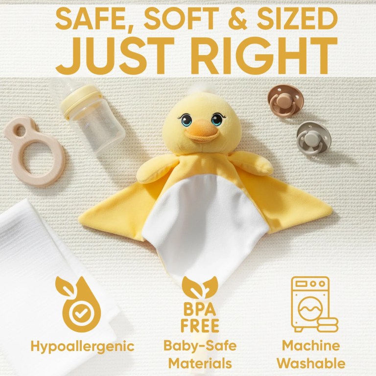 zaylee the duck white noise & lullaby comforter